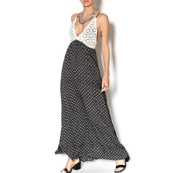 Anthropologie Dresses & Skirts - Maddy K Crochet Triangle Floral Print Maxi Dress